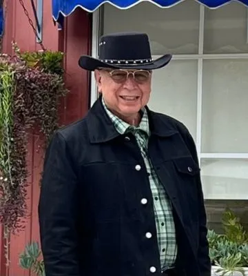 FJackets customer style — Johnnie Montecino